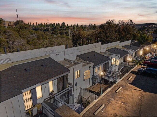 Photo - 1281 34th St