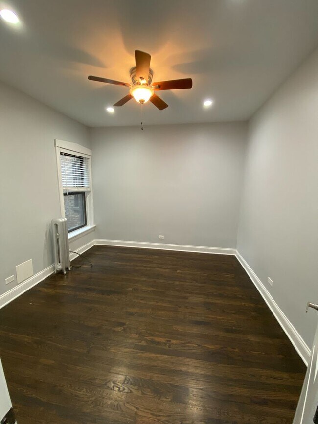 Photo - 4713 N Albany Ave Unit 1