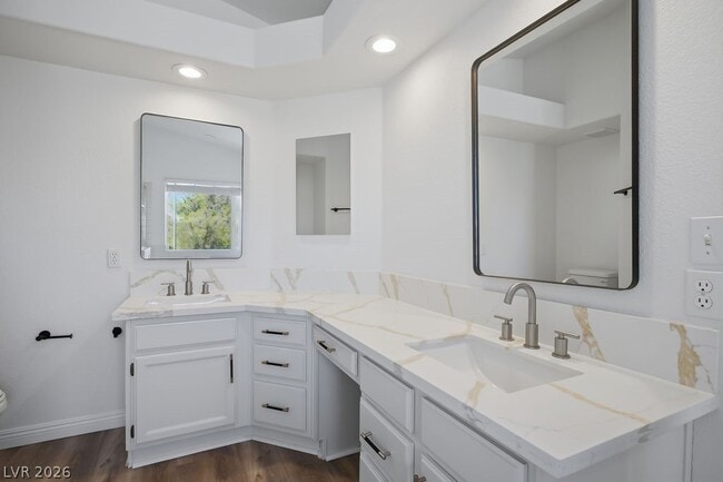 Building Photo - 1034 Skysail Dr