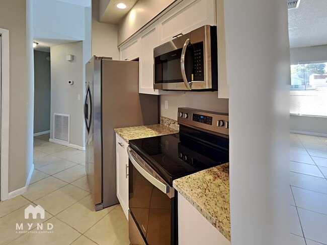 Photo - 5220 Juliet Ct