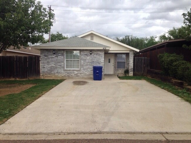 Building Photo - 416 Prescott Loop
