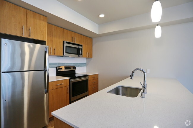 Soren Apartments