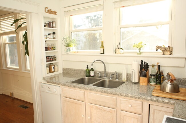 Photo - 119 Observatory Ave