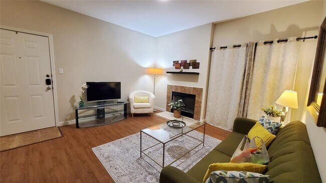 Photo - 12166 Metric Blvd Unit 156