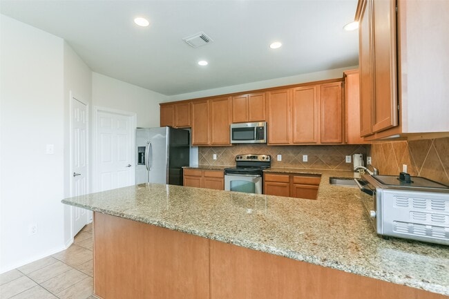 Photo - 5418 Lilac Grove Ln