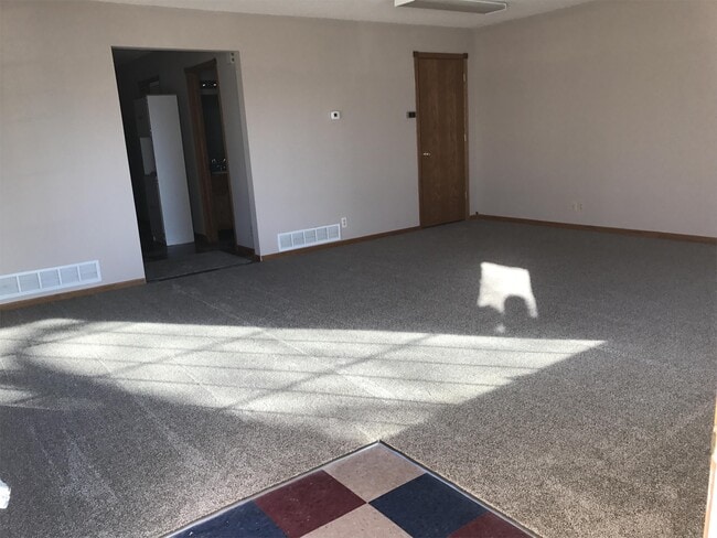 Photo - 1550 S Gold St