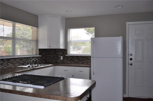 Photo - 7617 Watson St Unidad A