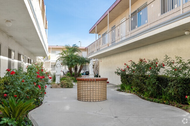 Photo - The Roman Apartments