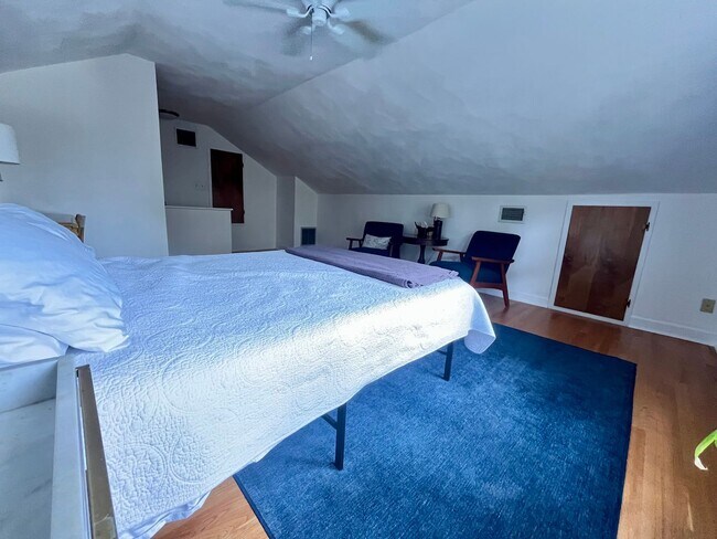 Photo - 805 Winthrope Dr