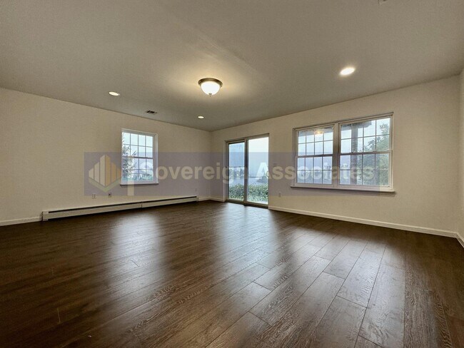 Photo - 36 Rockland St