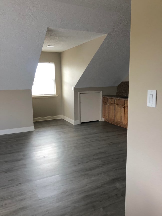 Photo - 4449 Brown St Unidad #2-2