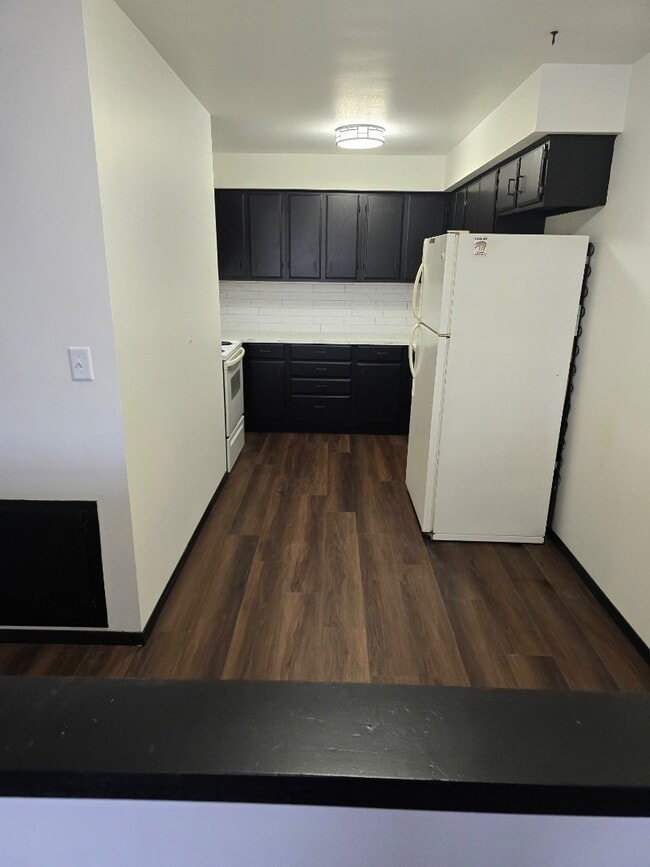 Photo - 1415 W Kamps Ave