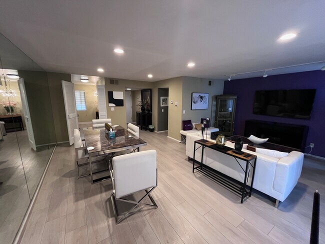 Photo - 1815 Glendon Ave Condo Unit 101