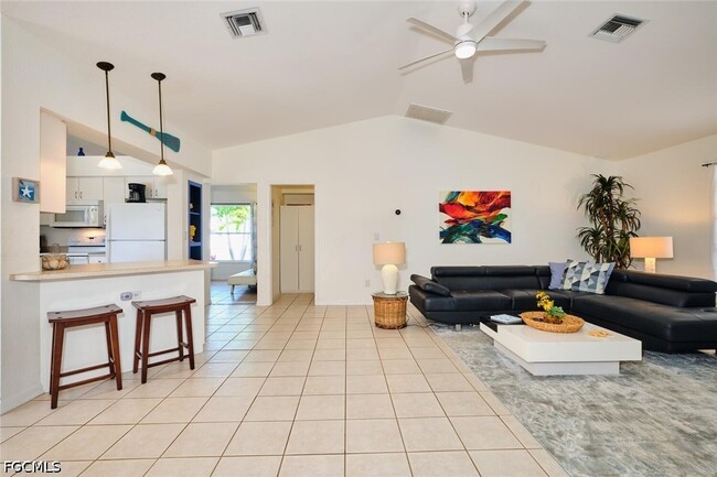 Photo - 2201 SE 5th Ave