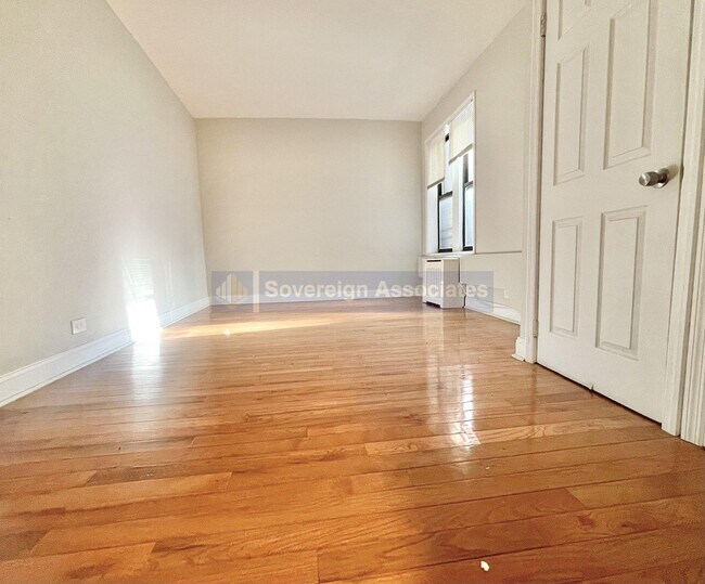 Photo - 106 Fort Washington Avenue Unit 2D