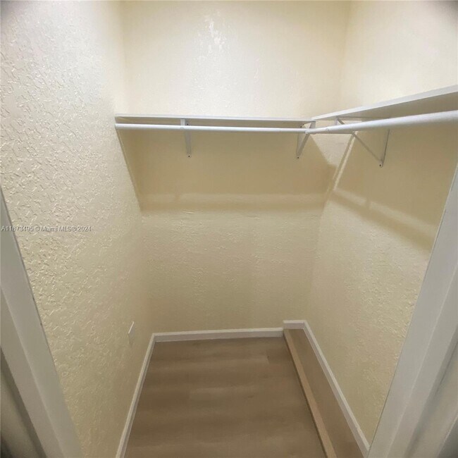 1 bedroom in North Miami FL 33162 Condo Condo for Rent in Miami, FL