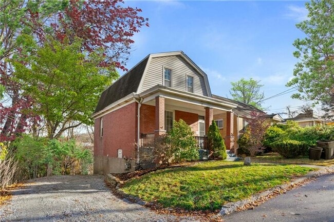 Photo - Private Home in Fox Hills