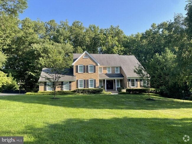 Building Photo - 6609 Heidi Ct Rental