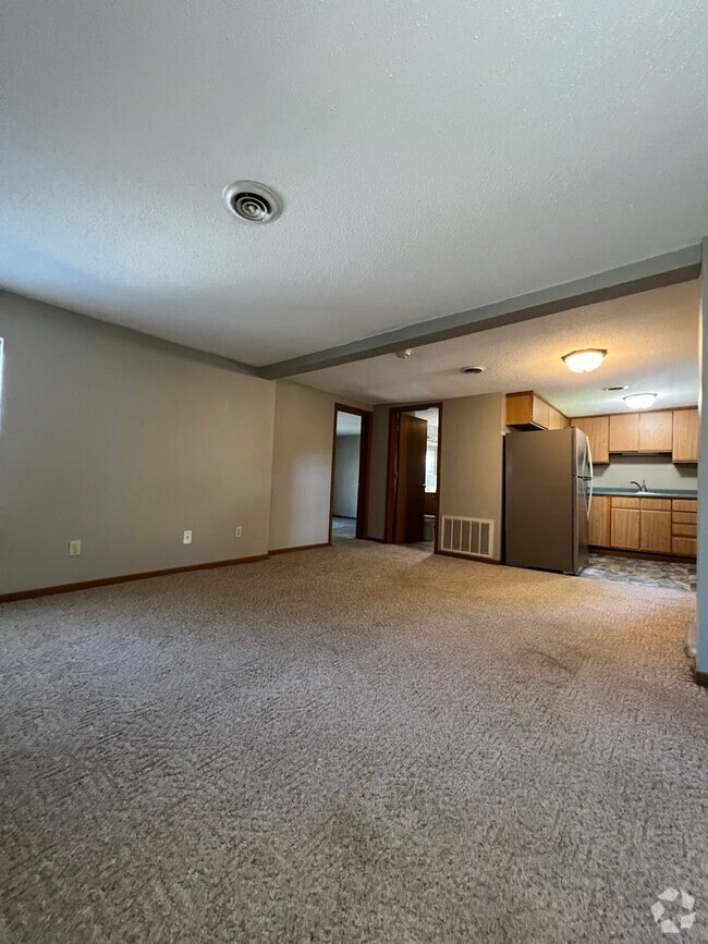 Building Photo - Hoff - 14 Unit 117 Rental