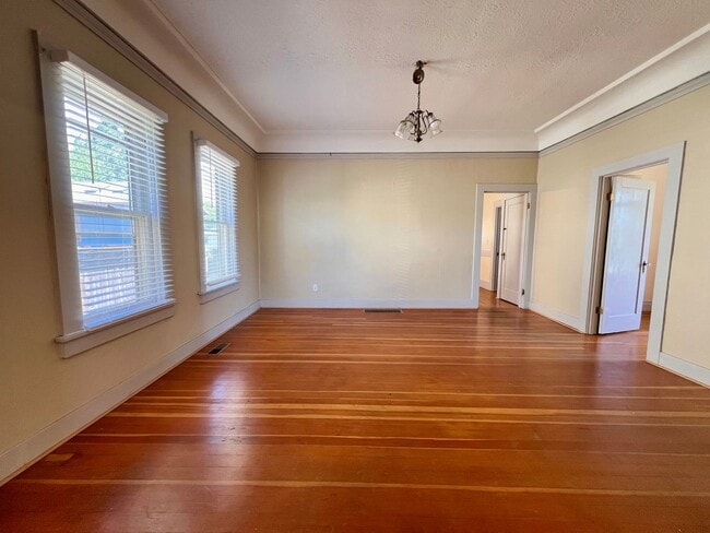 Photo - Charming Clinton Neighborhood Home 2 Bed 2 Bath — Close to Downtown & Division Street!