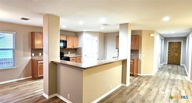 Photo - 6046 Mule Deer Dr