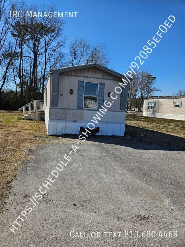 Photo - 221 Riggs Rd
