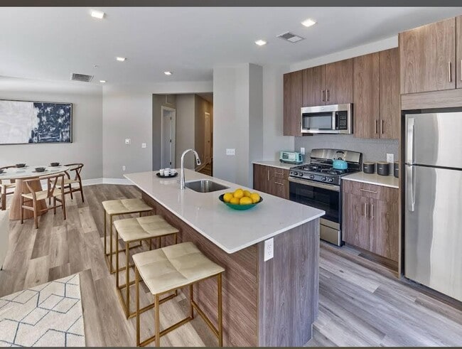 Photo - 145 Goldsborough Dr Condo Unit 38-02