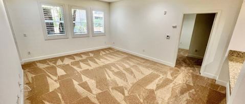 Photo - 300 E 4th St