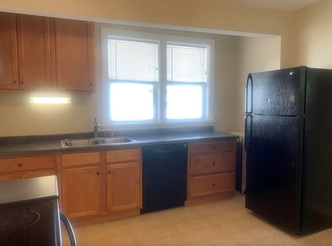 Photo - 1025 E Gorham St Unit #1