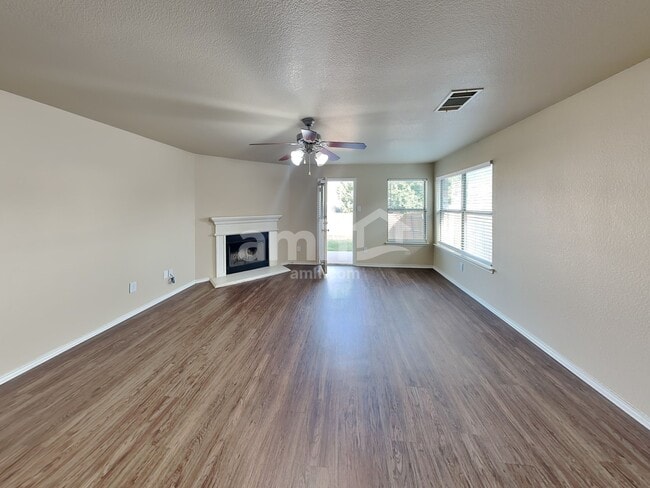 Photo - 3917 Cane River Rd