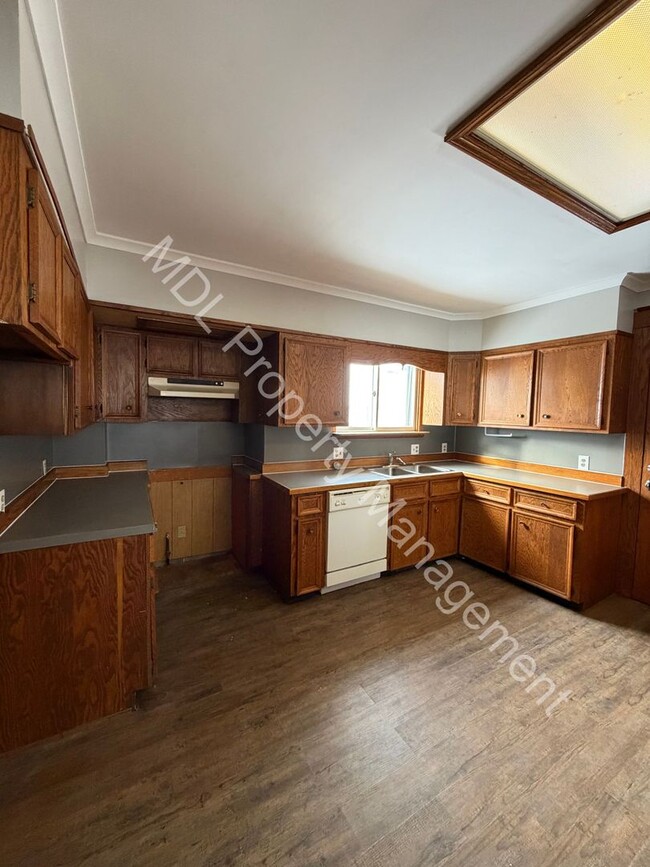 Photo - 3 bedroom 1.5 Bath Home