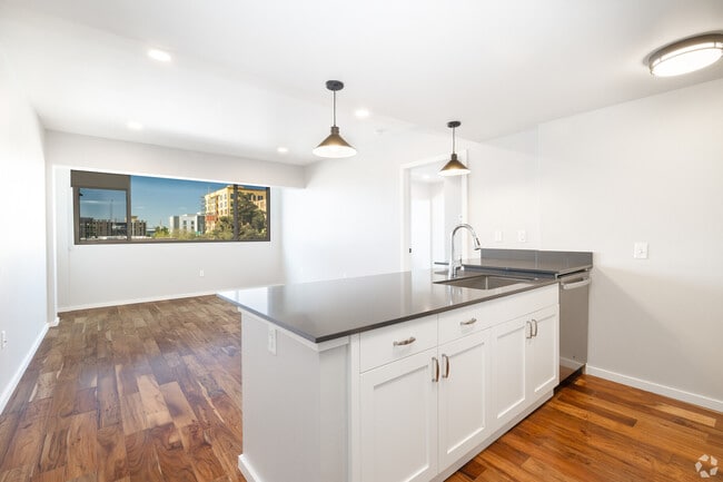 The Owyhee Apartments