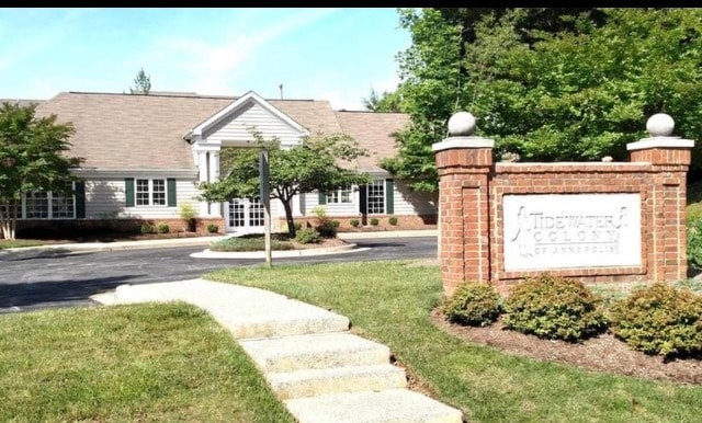 Photo - 2024 Gov Thomas Bladen Way Unidad Furnished