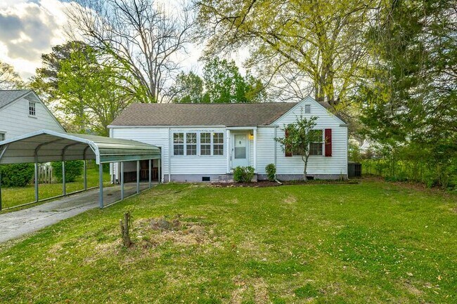 Building Photo - 25 Hunt Ave