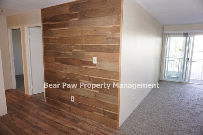 Photo - Great Condo in Golden, Convenient Location!! Unit #208