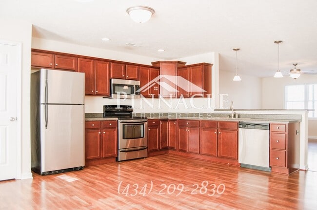 110 Colonnade St