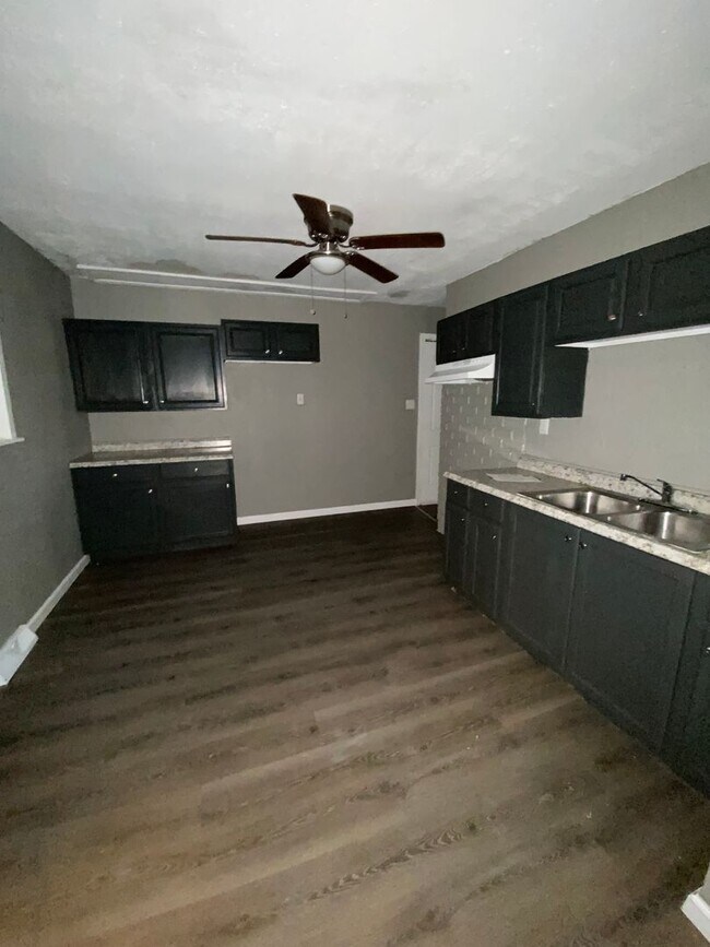 Photo - Cute 3BD/1BA