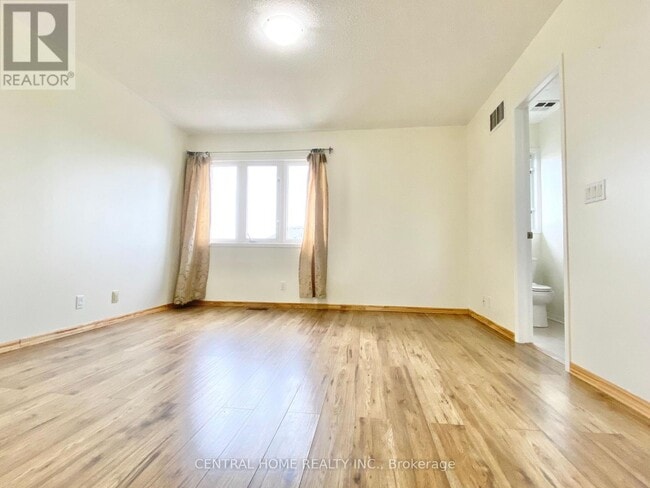 Photo - 53 Silver Stream Ave