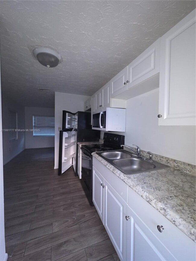Photo - 503 N 25th St Unit B