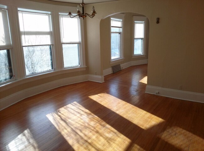 Photo - 2614 N Prospect Ave Unit Lower