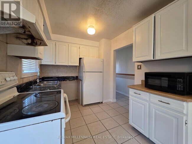 Photo - 12 Todd Brook Dr