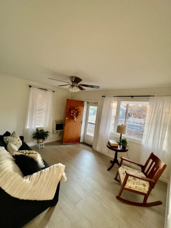 Photo - 214 Buffington St