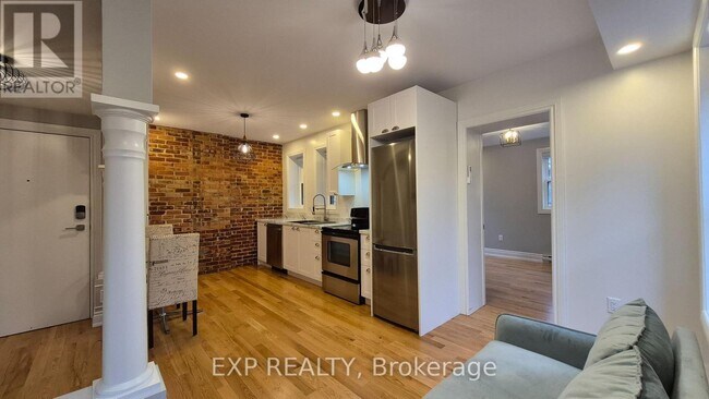 Photo - 157 James St Unité 204