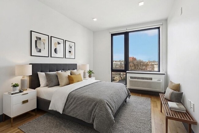 Photo - 424 Arlington Ave Unit 305