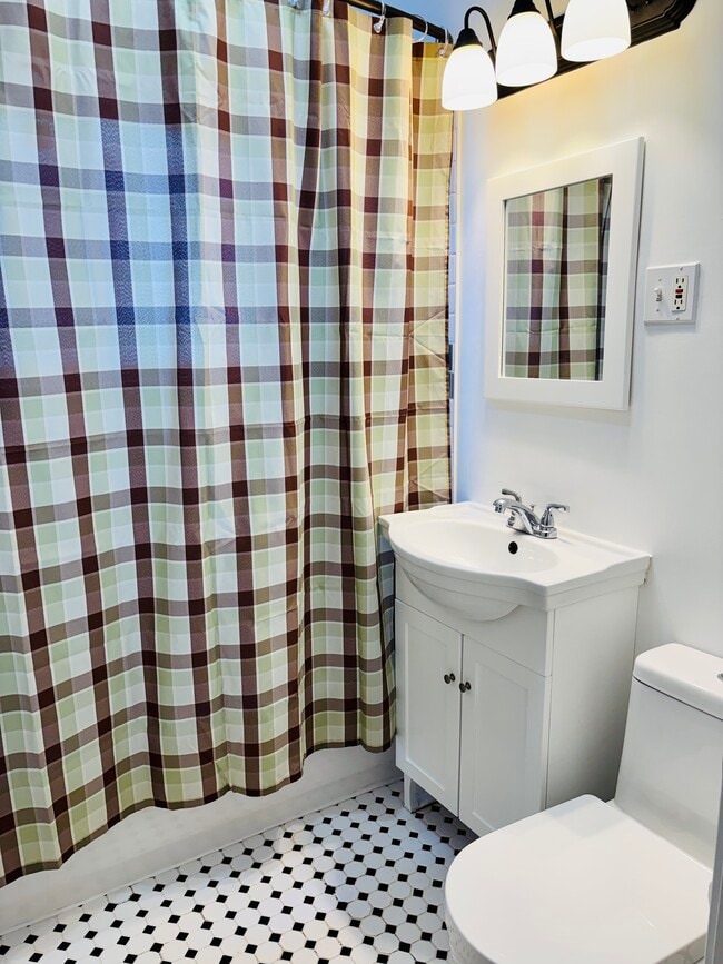 Photo - 5327 S 73rd Ave Unit 4