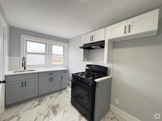Building Photo - 65 Hudson St Unit 3 Rental