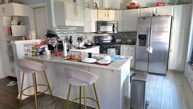 Photo - 4045 Spring Cove Dr