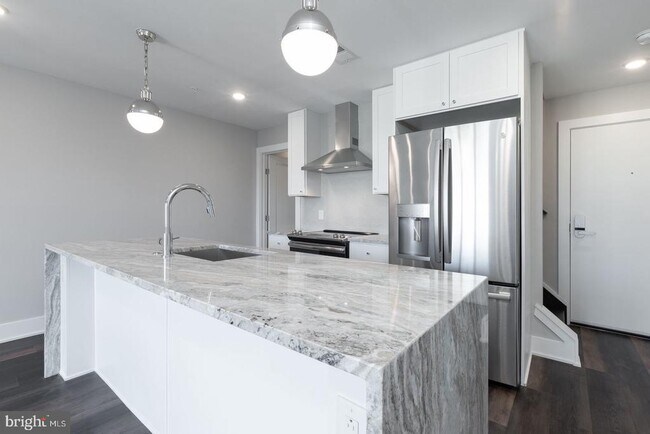 Photo - 711 N 16th St Unit 4