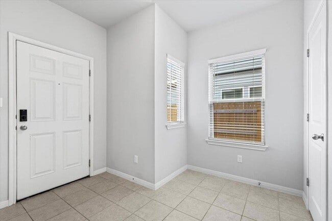 Photo - 243 Driftwood Ln
