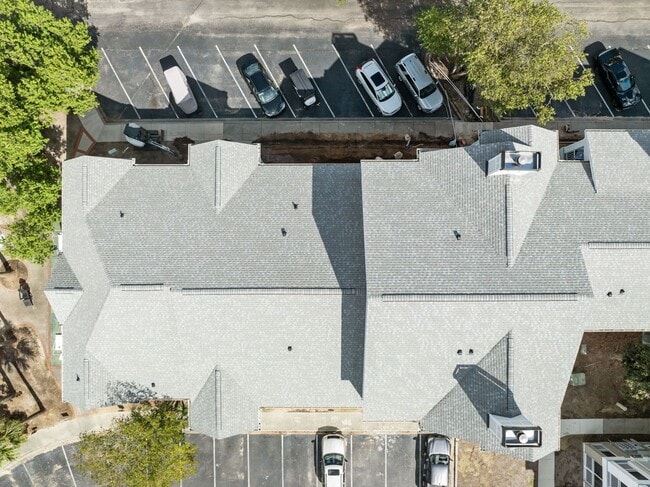 Photo - Adorable Rental in Convenient Location